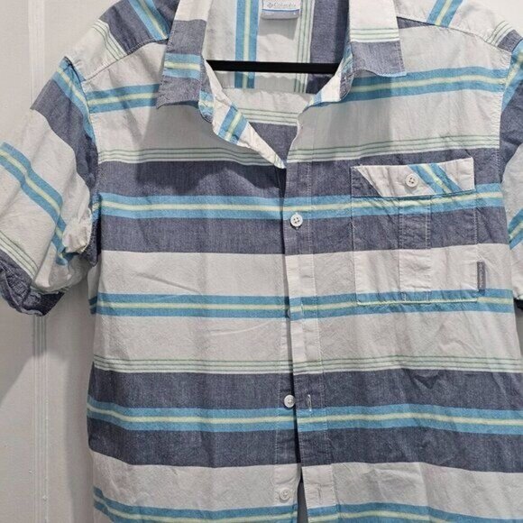Columbia Men's Large Striped Short Sleeve Button-Up Shirt Blue White - Picture 8 of 12